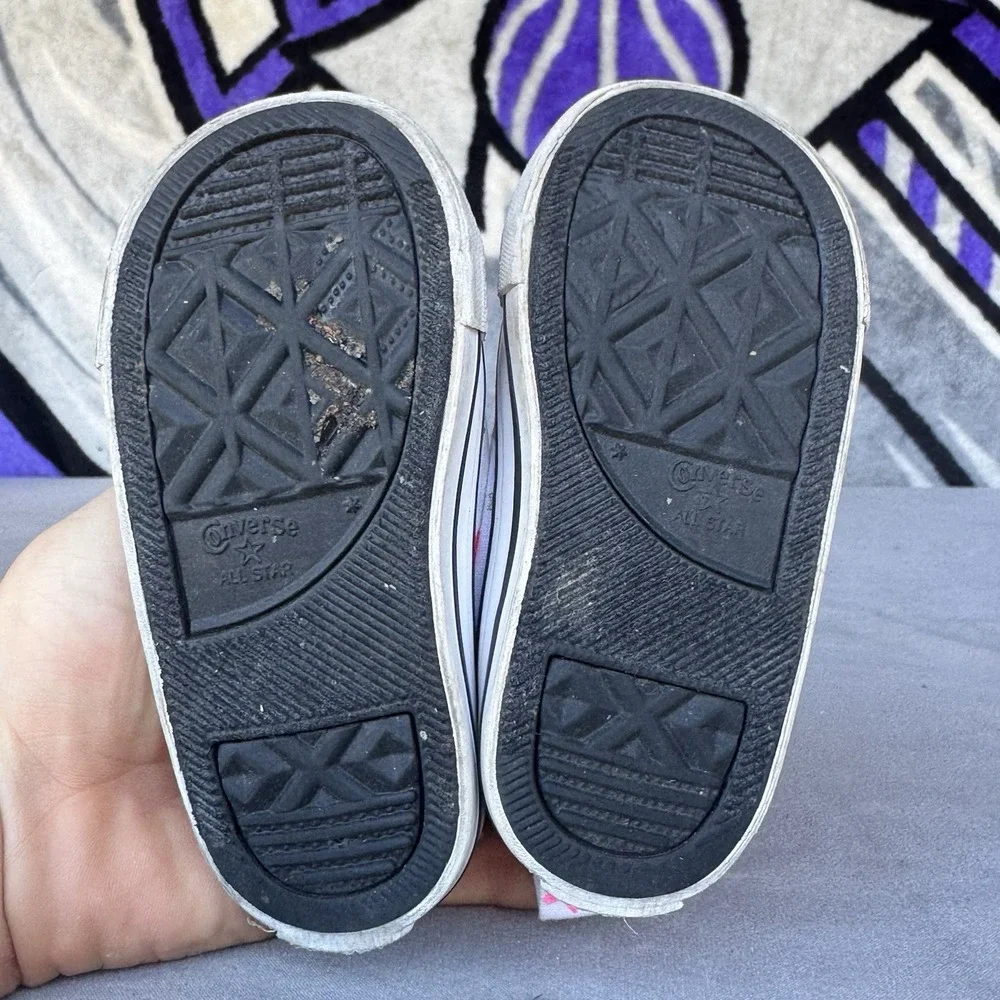 Size‎ 6c - Converse Chuck Taylor All Star 2V sneakers Toddler
